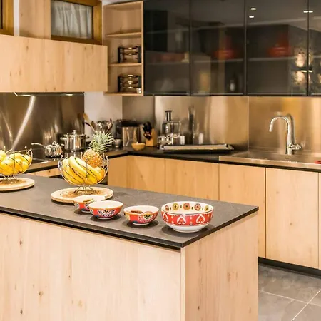 Luxury With Us * טיגנס