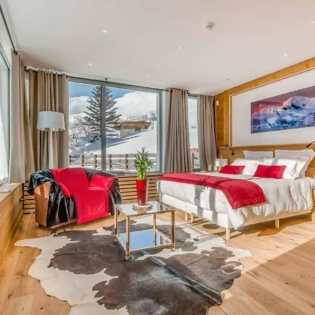 Luxury With Us Apartment